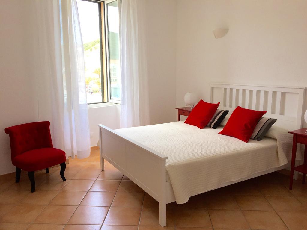 Les Appartements Du Port Bonifacio  Phòng bức ảnh