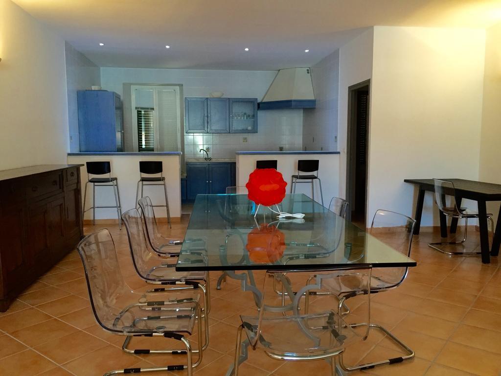 Les Appartements Du Port Bonifacio  Phòng bức ảnh