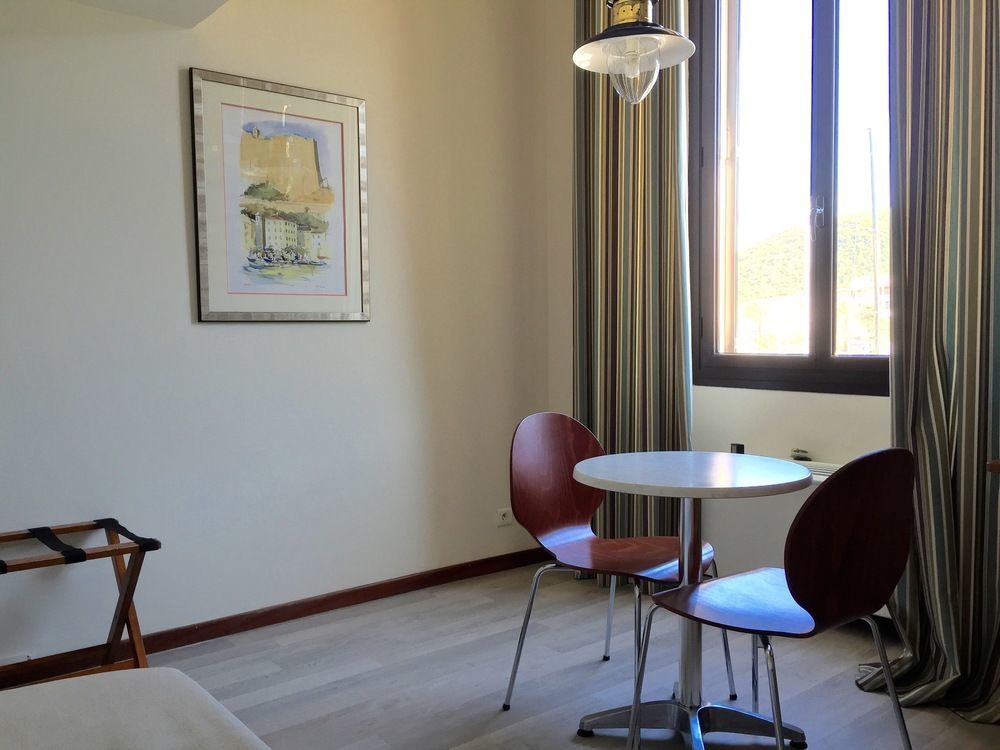 Les Appartements Du Port Bonifacio  Ngoại thất bức ảnh